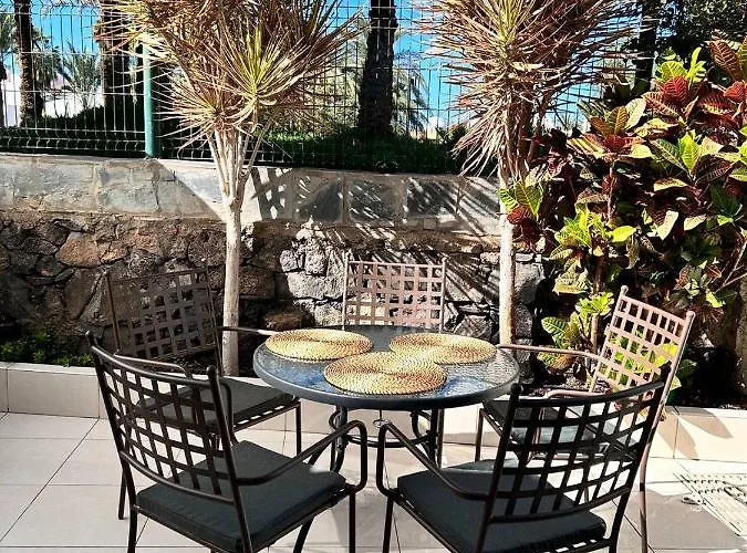 Virginia Playa de las Américas