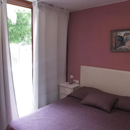 Virginia * Playa de las Américas